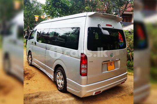 Toyota KDH High Roof