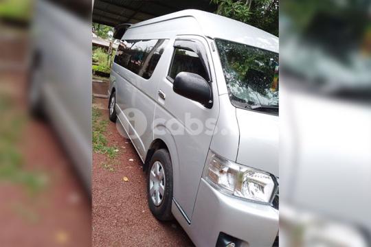 Toyota KDH High Roof