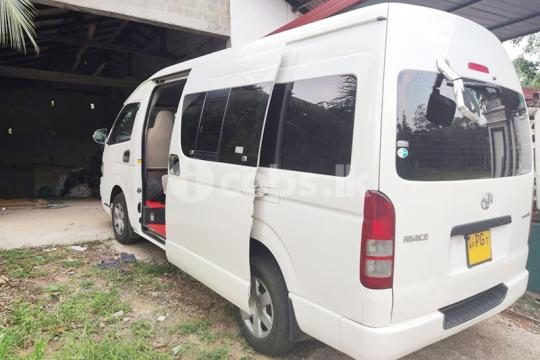 Toyota KDH High Roof